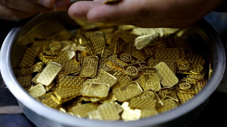 أسعار الذهب تشهد استقراراً والمعادن النفيسة تسجل تبايناً في الأداء