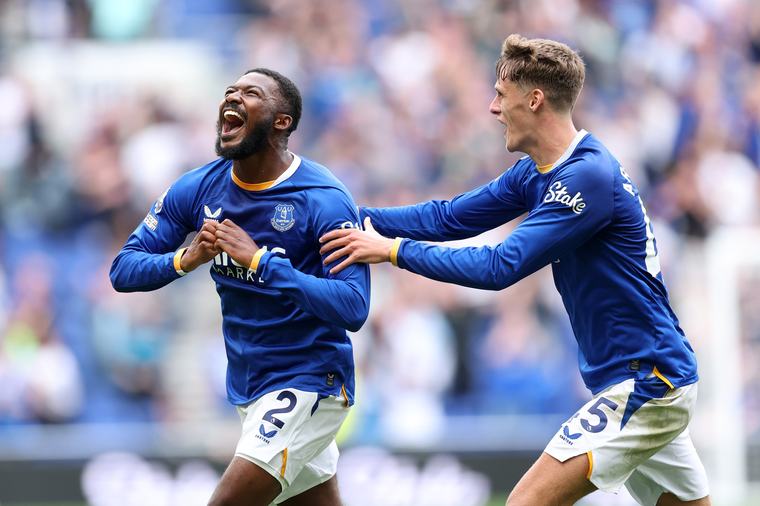 Everton v Man United ratings: Johnson 4, Maitland-Niles 8; Cunha 5, Rashford 7